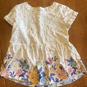 Size 3T Oshkosh B’gosh girls top